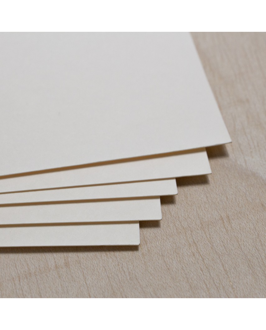 Papel Alta Calidad Crema Palido 02